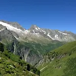 Апартаменты Eberl's Zirbenlodge *
