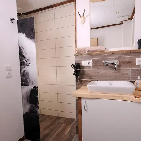 Eberl's Zirbenlodge * Ginzling