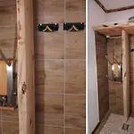 Eberl's Zirbenlodge Apartment *