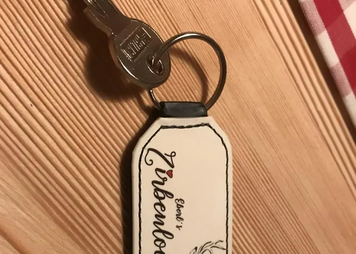 Eberl's Zirbenlodge 公寓 *